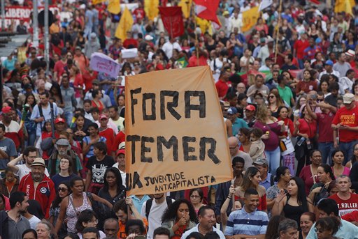 Protestan en Sao Paulo y Río en contra del presidente Temer