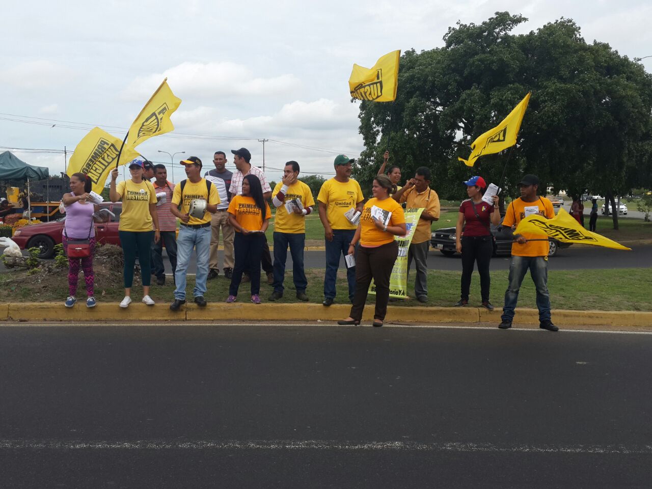 En rechazo a las ollas vacías: Viernes amarillo llegó a San Félix