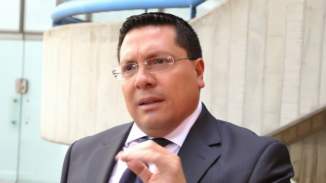 Omar Mora Tosta: Recluidos en La Tumba sufren muerte blanca