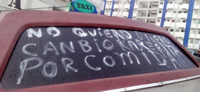 Taxista-hace-carreritas-comida