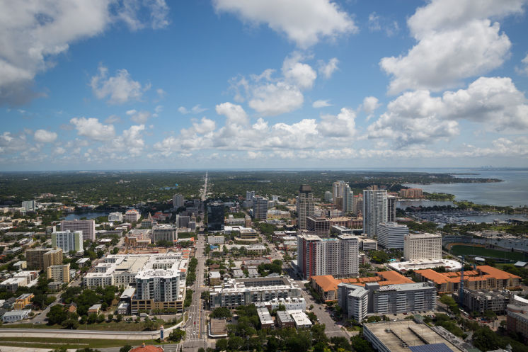 Cuba busca en St. Petersburg, Florida, un local para su primer consulado en EEUU