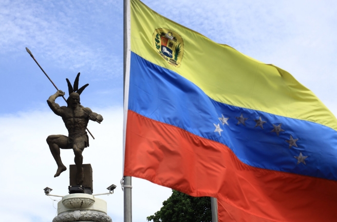 Iniciaron actos de conmemoración por los 210 años de la primera izada del tricolor nacional