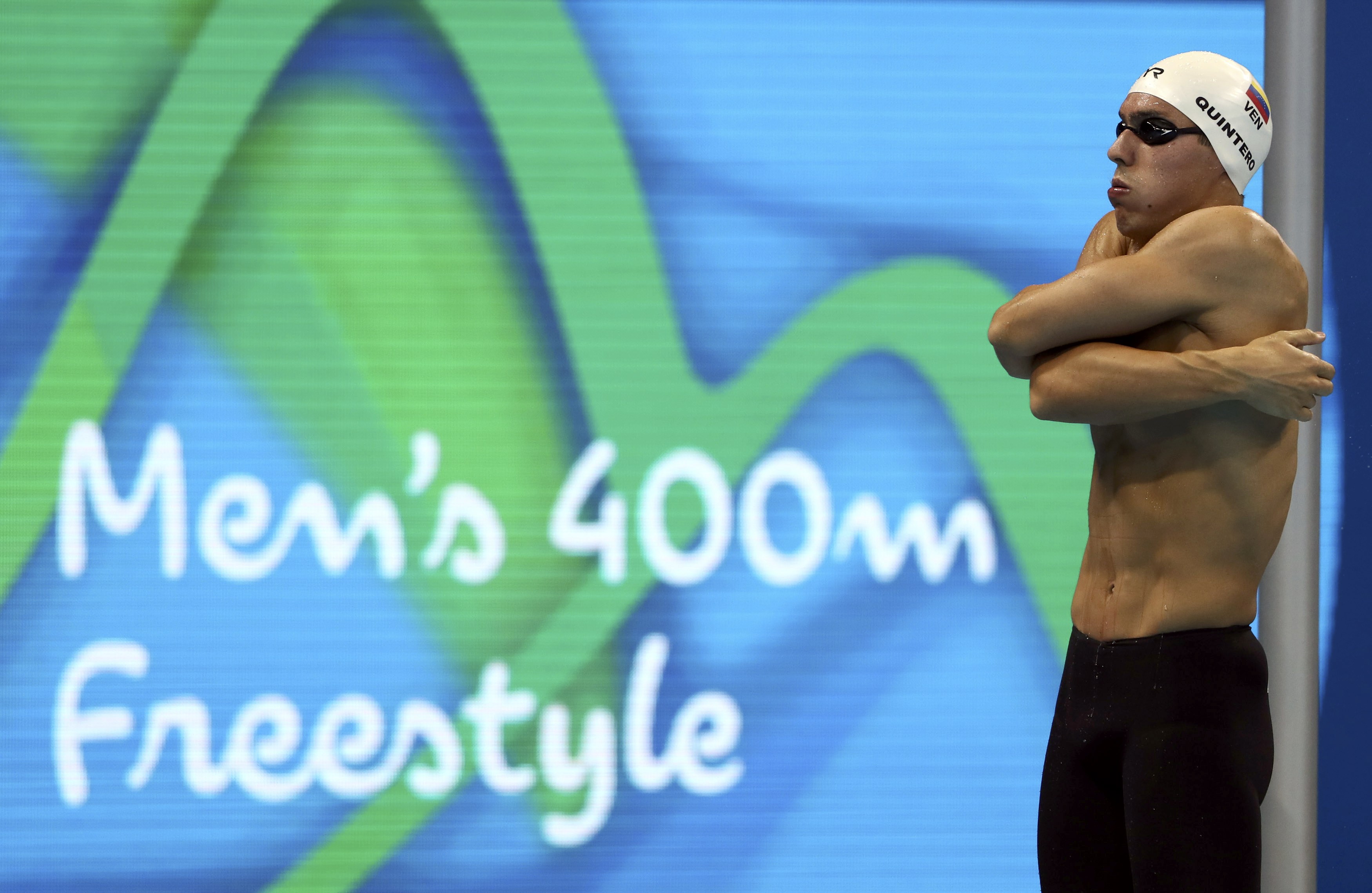 Venezolano Quintero gana eliminatoria pero queda fuera de final 400m libres