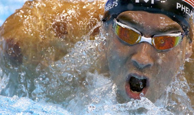 2016 Rio Olympics - Swimming  - Men's 200m Butterfly Semifinals - Olympic Aquatics Stadium - Rio de Janeiro, Brazil - 08/08/2016. Michael Phelps (USA) of USA  competes    REUTERS/David Gray  TPX IMAGES OF THE DAY  FOR EDITORIAL USE ONLY. NOT FOR SALE FOR MARKETING OR ADVERTISING CAMPAIGNS.