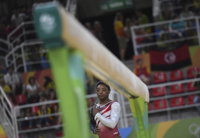 SimoneBiles (10)