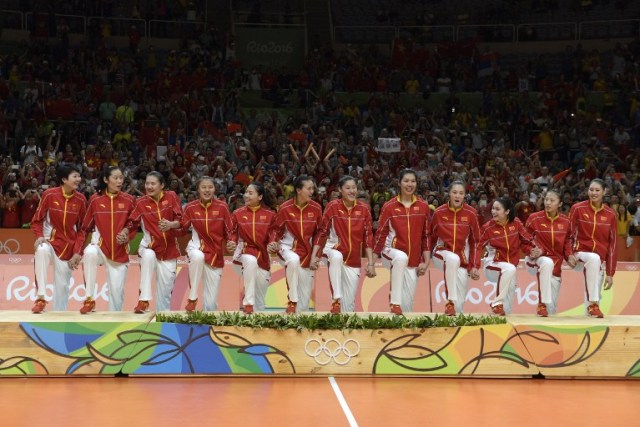 VOLLEYBALL-OLY-2016-RIO-CHN-SRB-PODIUM