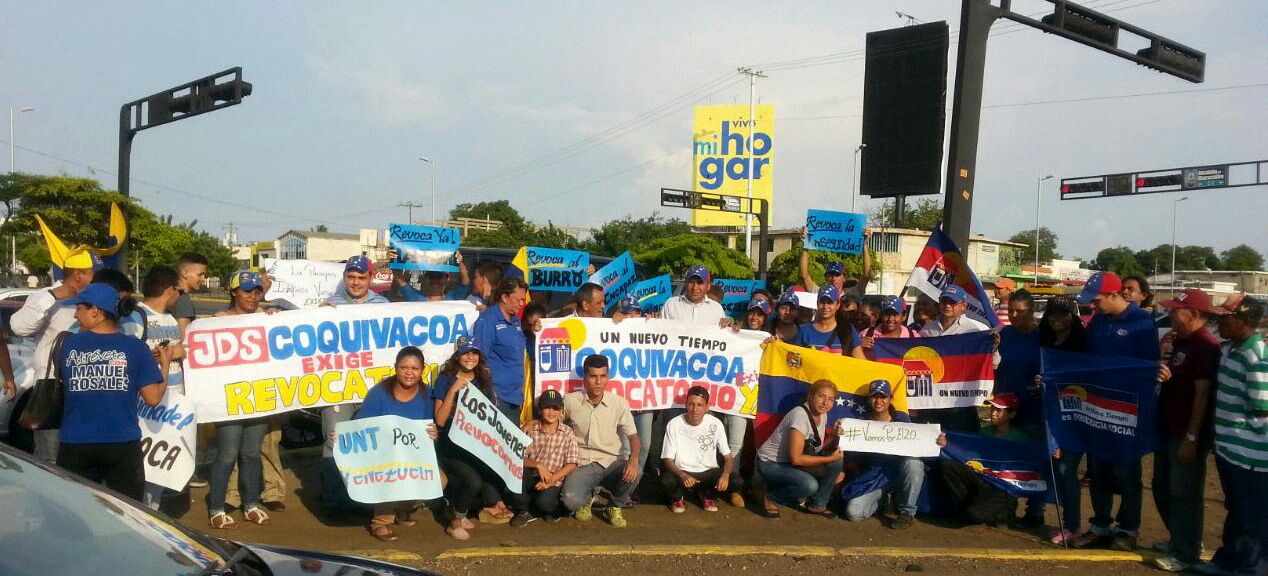 Jóvenes de UNT Maracaibo defienden el futuro de Venezuela