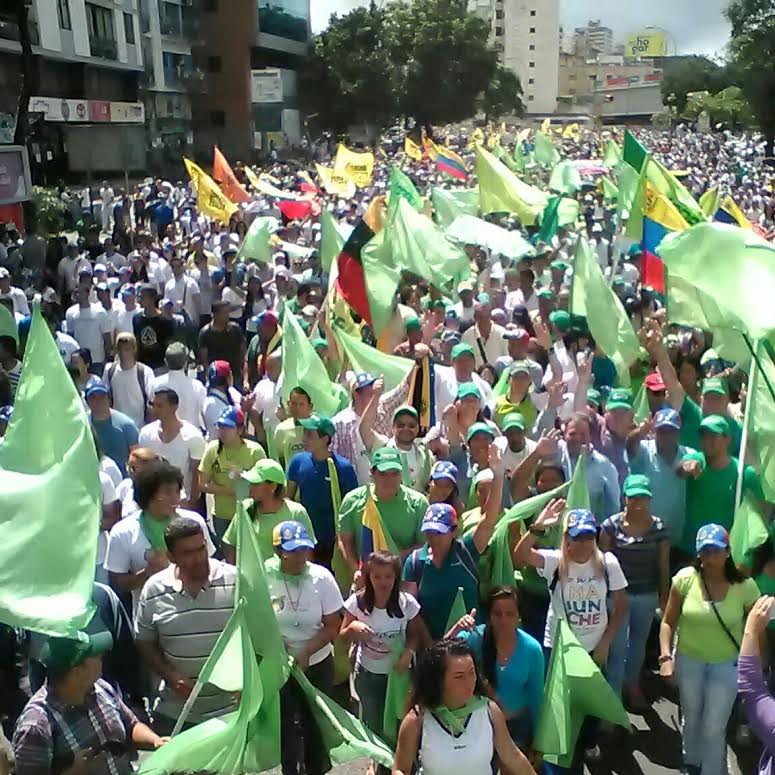 Enrique Mendoza: Mantengamos el espíritu de lucha, sin desviar la resistencia