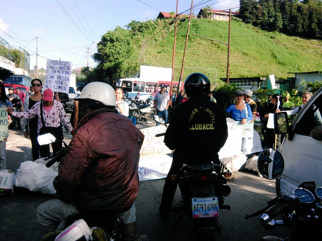 Protestan en San Diego de los Altos contra la inseguridad