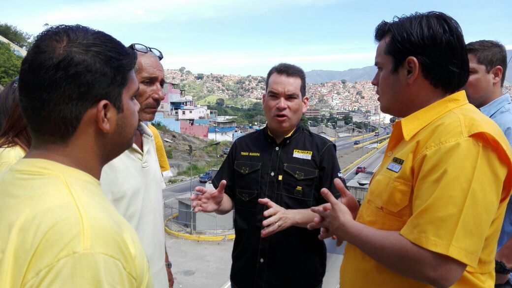 Tomás Guanipa: Mientras más obstáculos ponga el gobierno, con más fuerza tenemos que salir a las calles