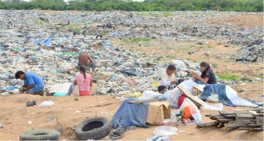 Los indígenas que llegan a la ciudad viven en condiciones de marginalidad en la Venezuela del siglo XXI