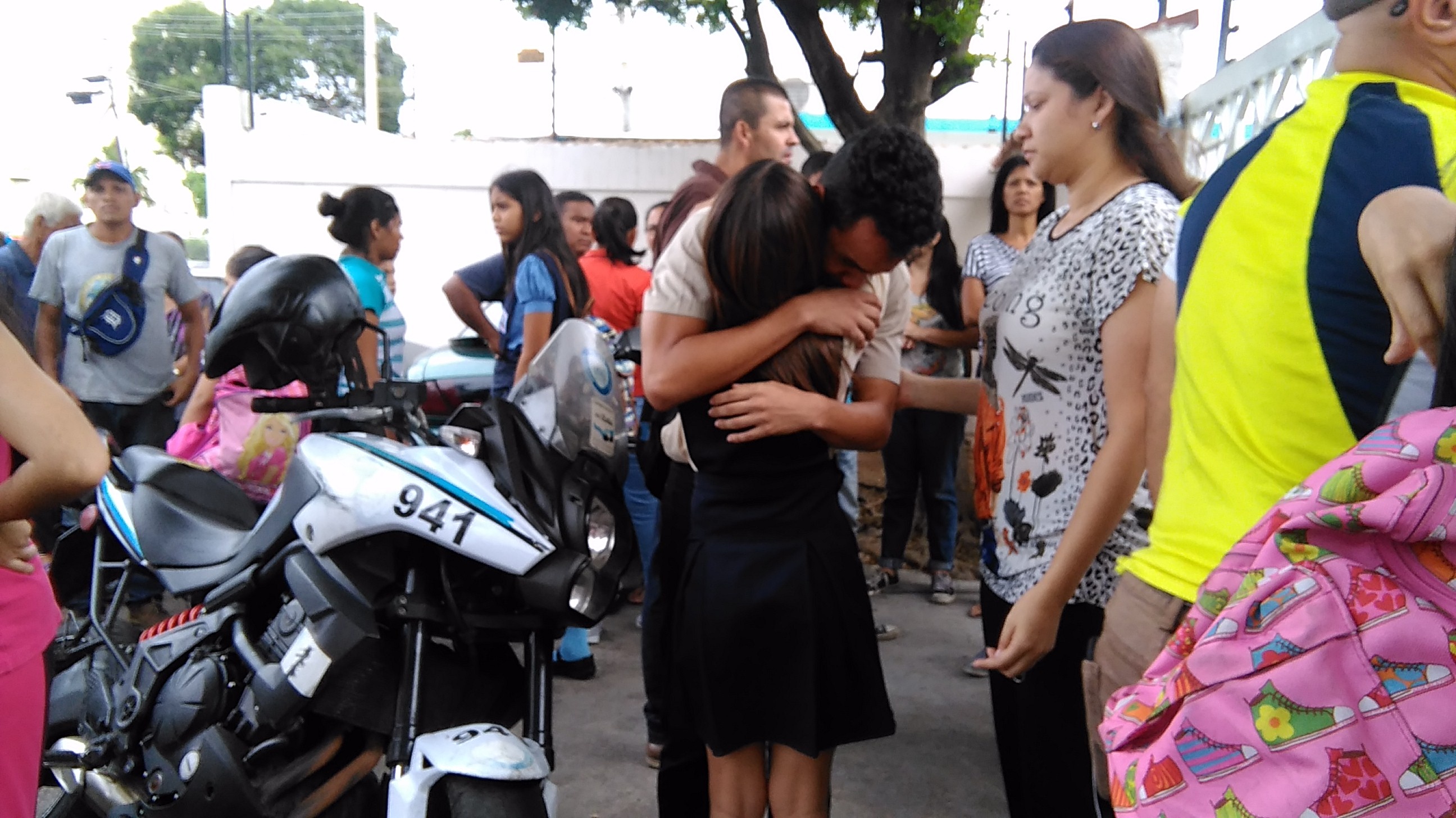 Estudiante de 15 años asesinó de un disparo accidental a compañera en un liceo de Maracaibo