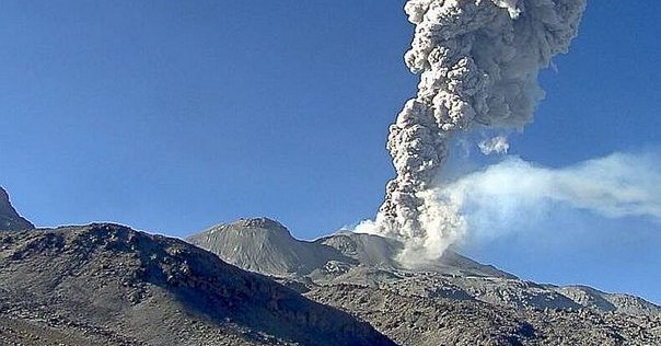 volcán  Sabancaya