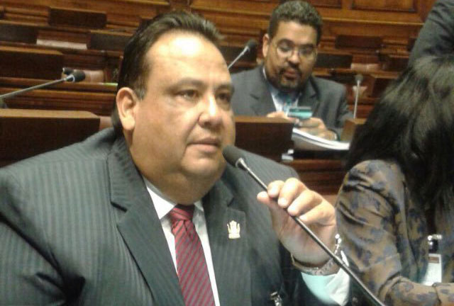 Diputado Velazco:  Maduro no ha cumplido con sus obligaciones y funciones constitucionales