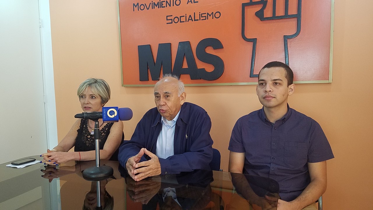 “Maduro debe aclarar motivos por los que Merentes salió del BCV”