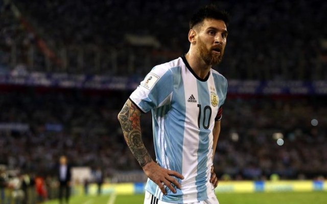 Lionel Messi con el uniforme de la selección argentina de fútbol (Foto: Reuters)