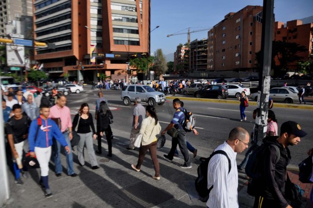 caracas caos sin metro transporte