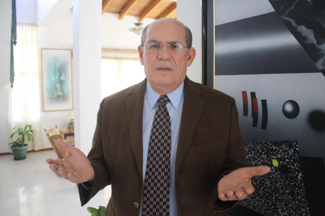 Omar González