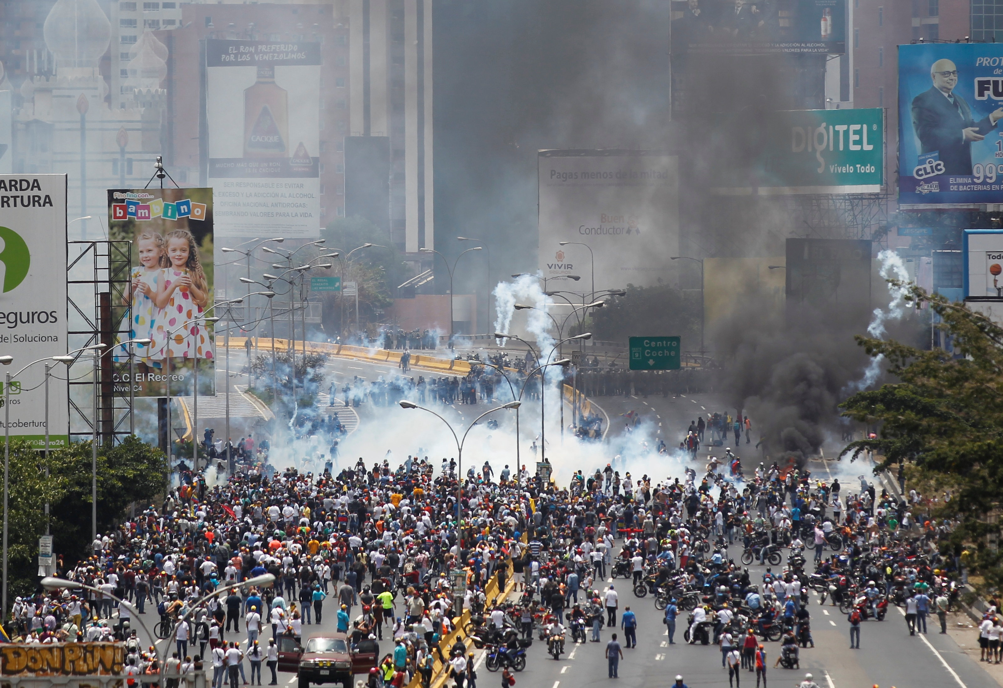 “La represión del Estado lleva 350 detenidos y 7 personas fallecidas en una semana”