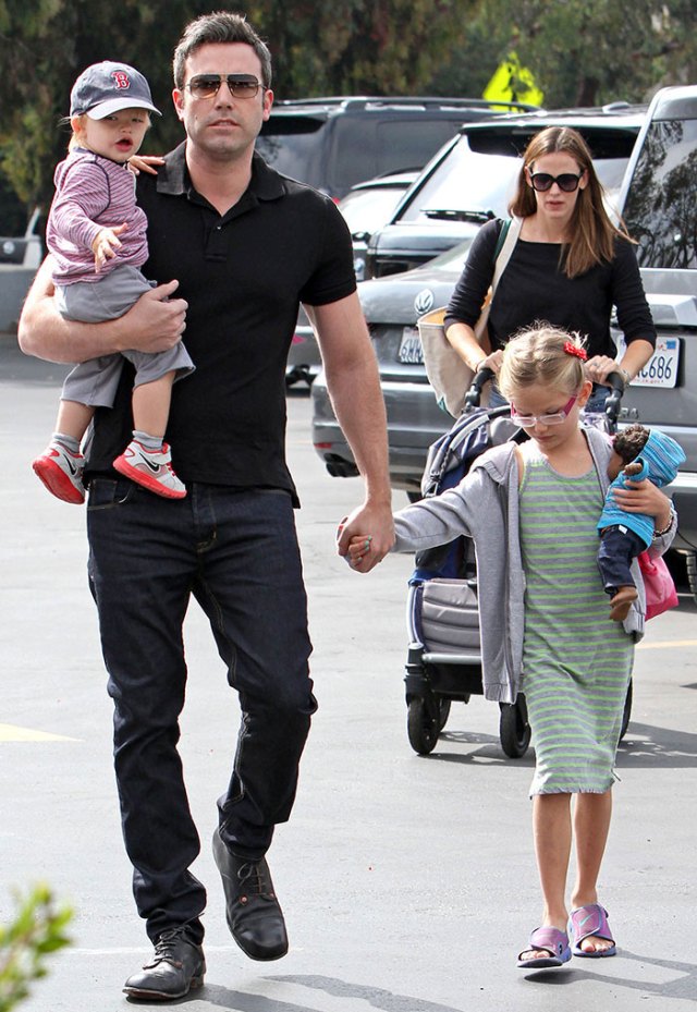 ben-affleck-y-su-familia-z