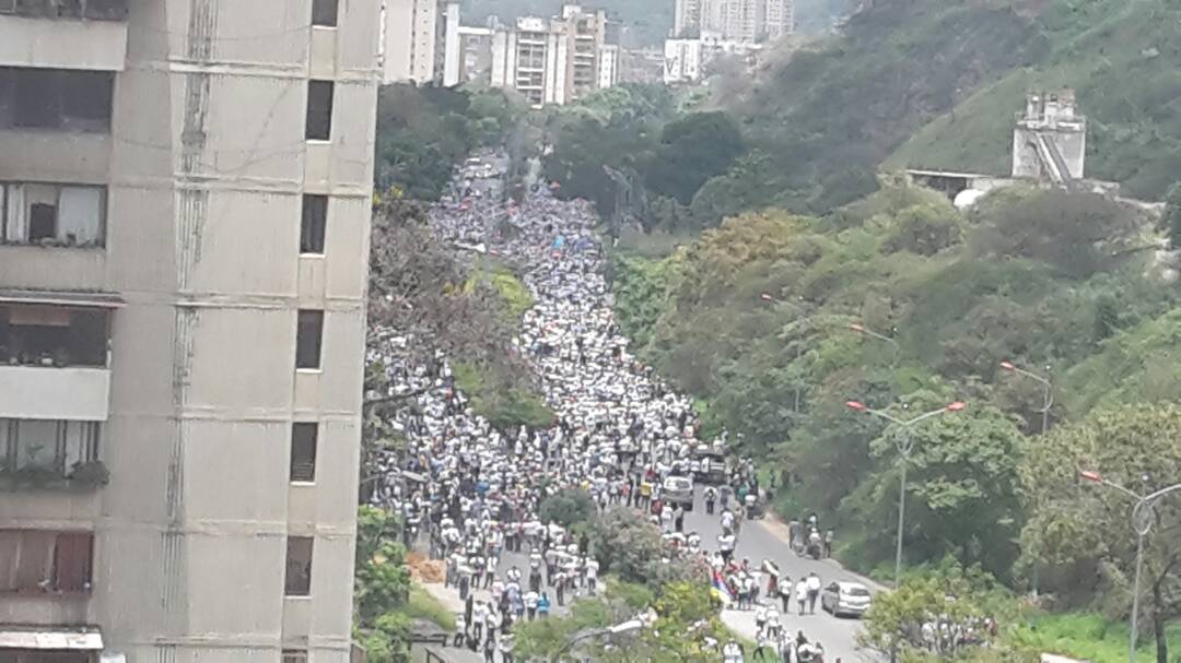 Así está Montalbán a la 1:50 pm cerca de la CEV #20A (foto)