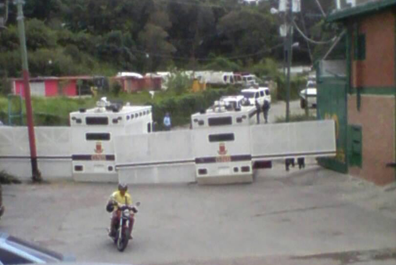 Ramos Allup: Desde la entrada de Ramo Verde la GNB bloquea el acceso