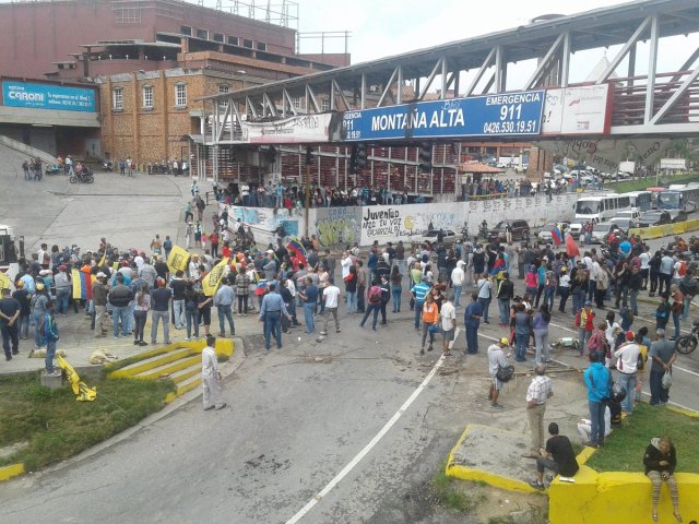 (Foto @Ayuda24Carrizal) 