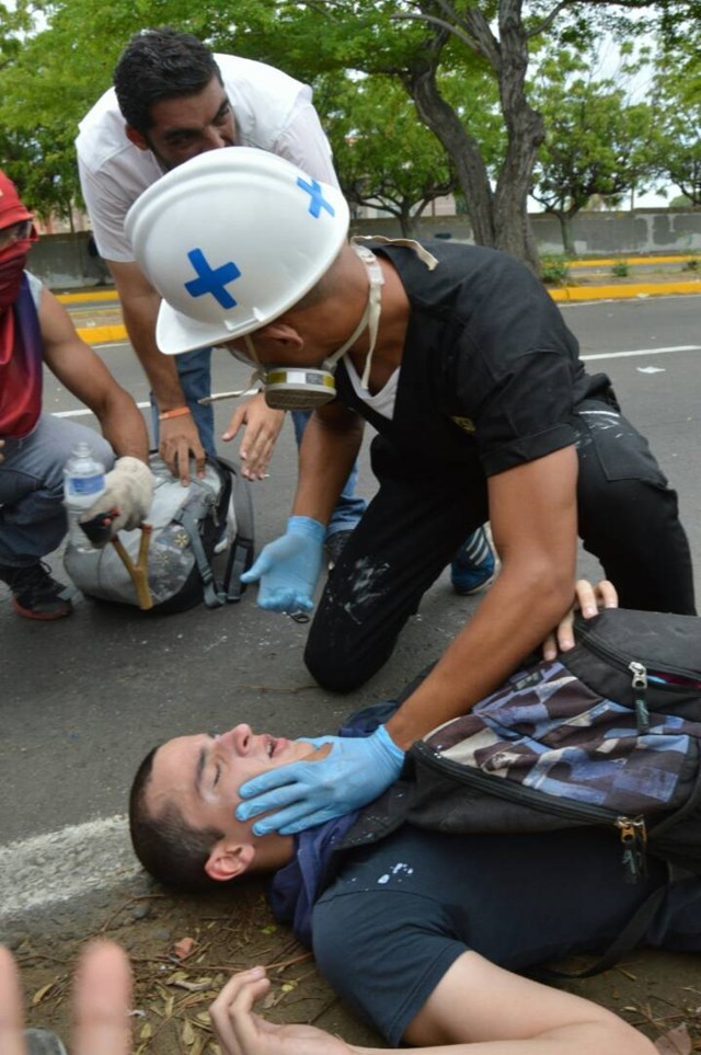 Reprimen a manifestantes en el Zulia