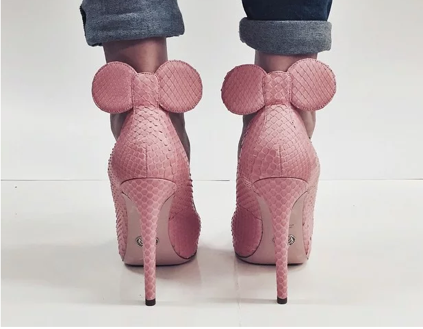 marioneta logo corazón perdido Para morir de amor! Zapatillas "Minnie Mouse": Los tacones que toda chica  Disney debe pisar - LaPatilla.com