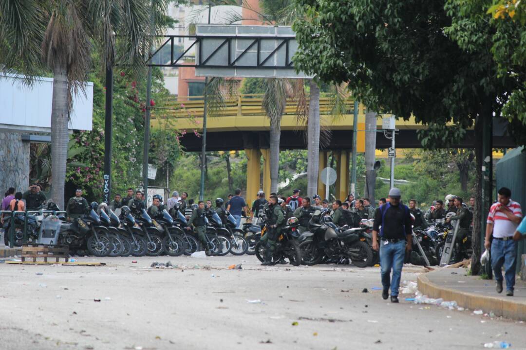 Las Mercedes en dos perspectivas: Cuerpos de seguridad vs Escuderos Libertarios (Video)