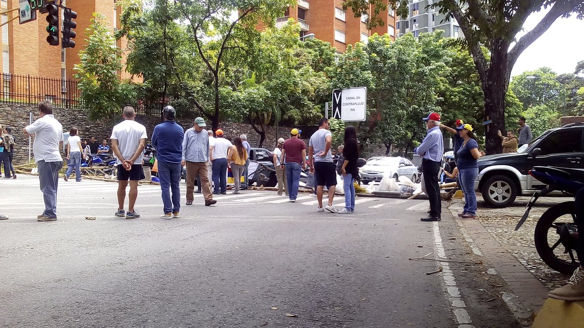 El Cafetal se unió al trancazo este #26Jun