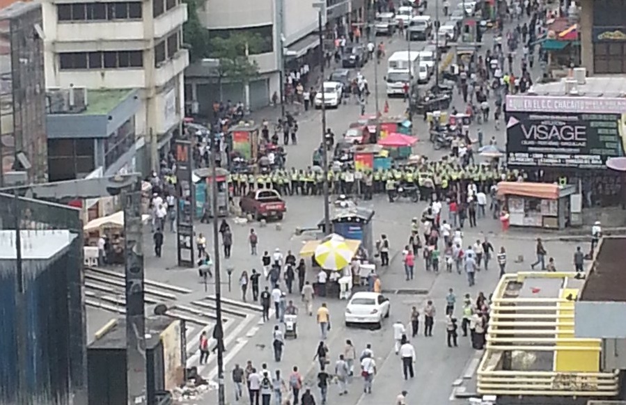 Instalan piquete de la PNB en Chacaíto #29Jun