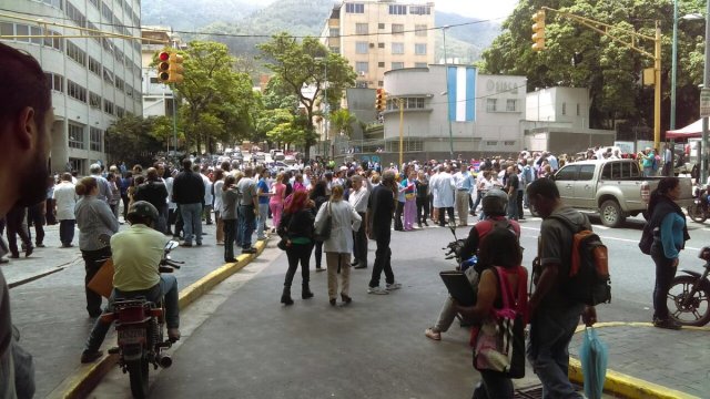 Foto: San Bernardino en Caracas dice presente en el trancazo / Cortesía 