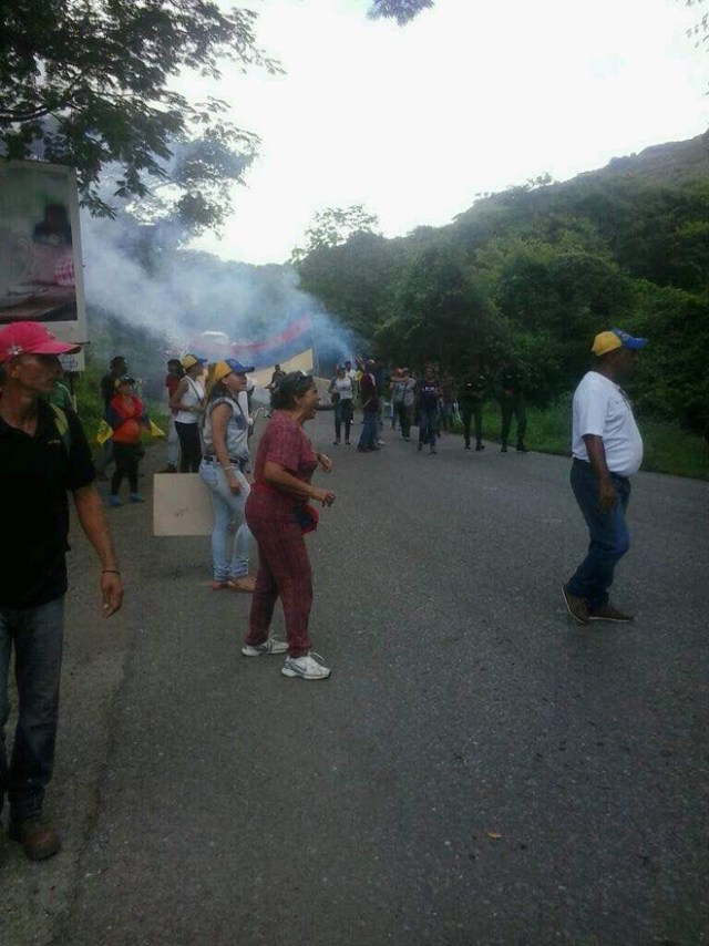 Trancazo en San Sebastián de Los Reyes / Foto: Laudelyn Sequera