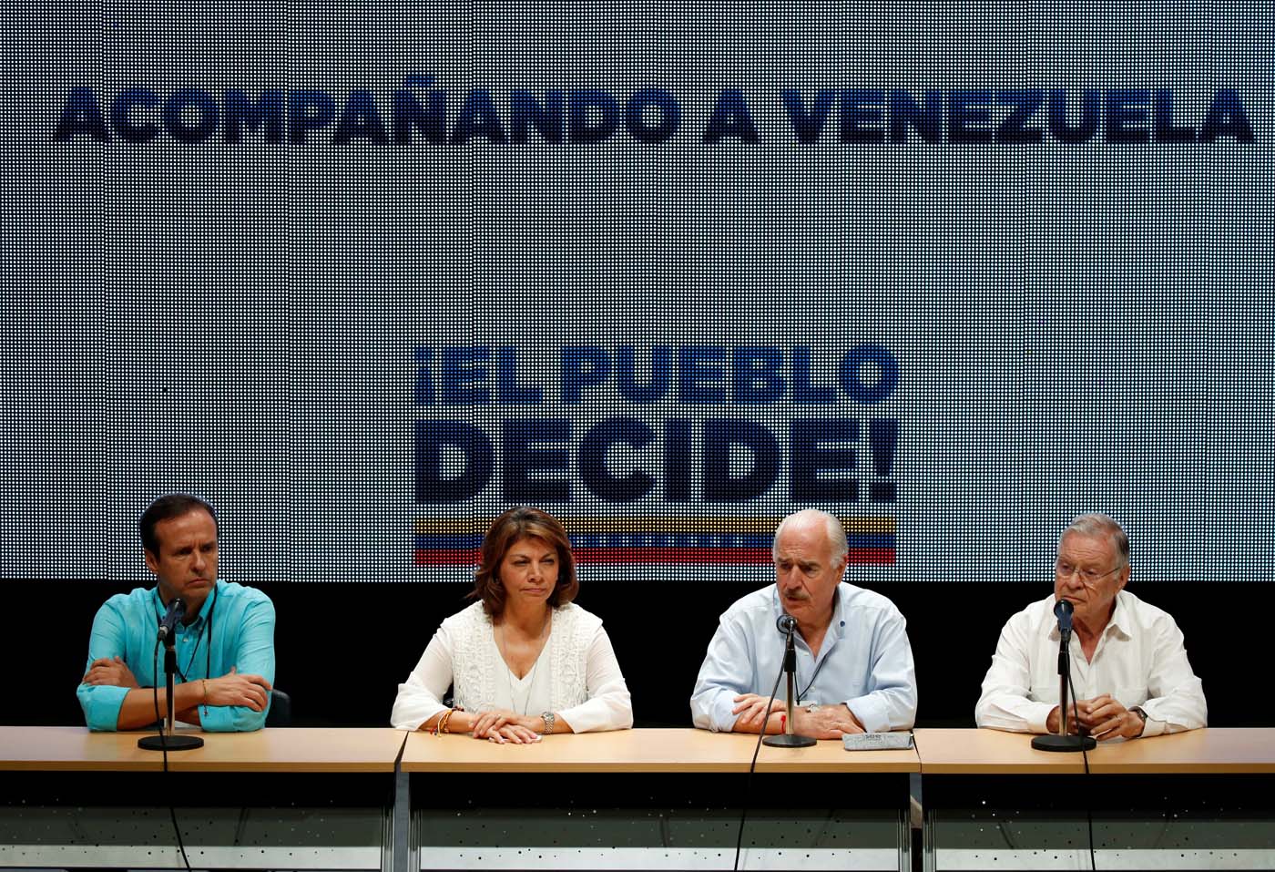 Gobierno bolivariano declara personas no gratas a expresidentes de IDEA