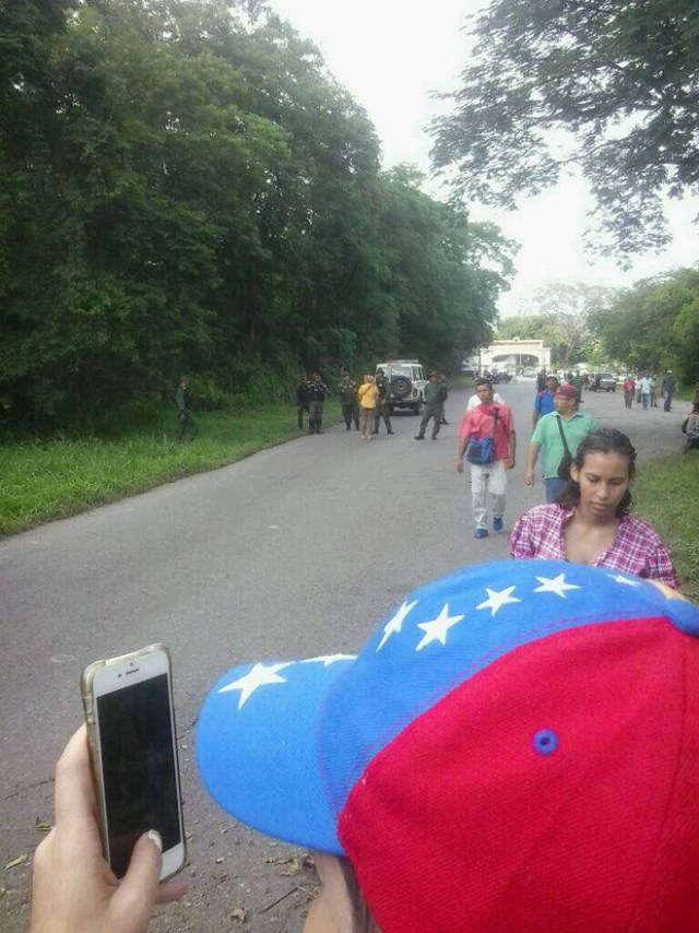 Trancazo en San Sebastián de Los Reyes / Foto: Laudelyn Sequera