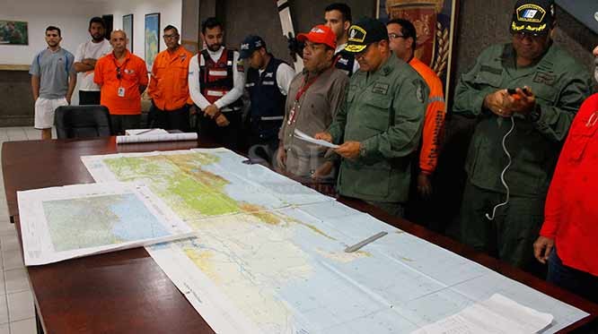 Hallan dos cadáveres y restos del avión que cayó al mar en Margarita