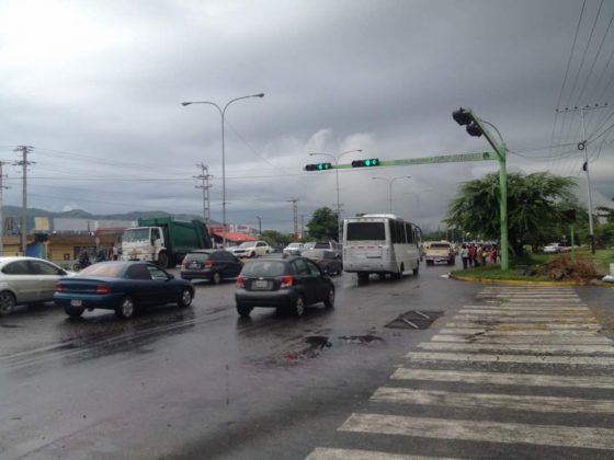 Fluidez vehicular normal en la Gran Valencia