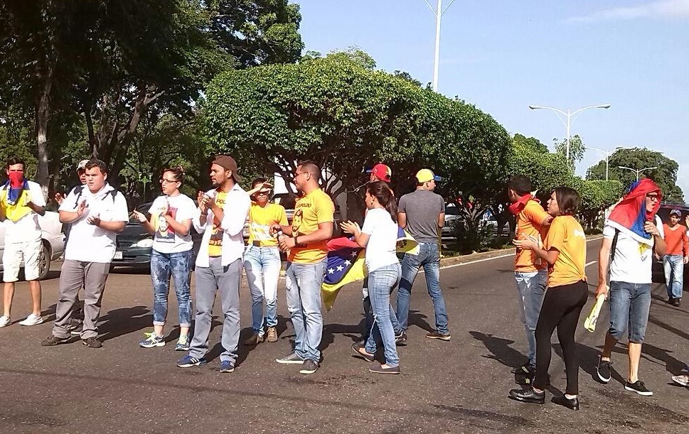 Se mantienen las protestas y barricadas en Anzoátegui #21Jul