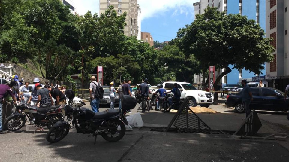 Apuñalan a un manifestante durante el trancazo de este #4Jul en Palo Verde