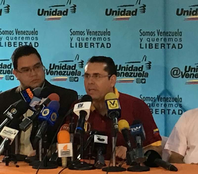 Unidad inscribió 63 precandidatos para primarias en 21 estados del país