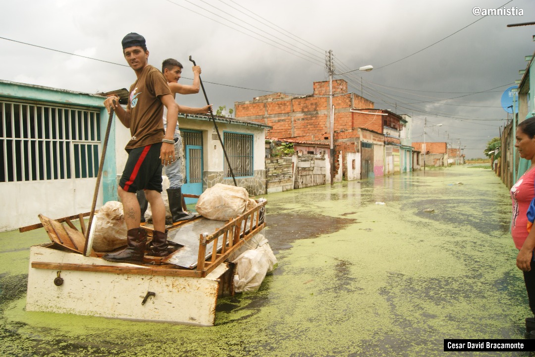 El Lago de Valencia: Sarna, zika y el peligro de que el agua arrase con todo