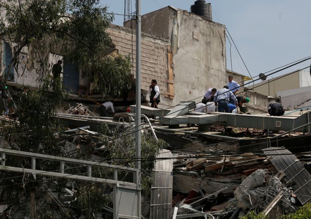 Potente Terremoto De Magnitud 71 Sacude México Tumba Edificaciones Y Deja Más De Un Centenar 8623