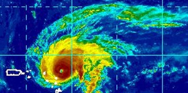 Imagen de satélite de José en su paso cercano a Puerto Rico. (Captura / NOAA)