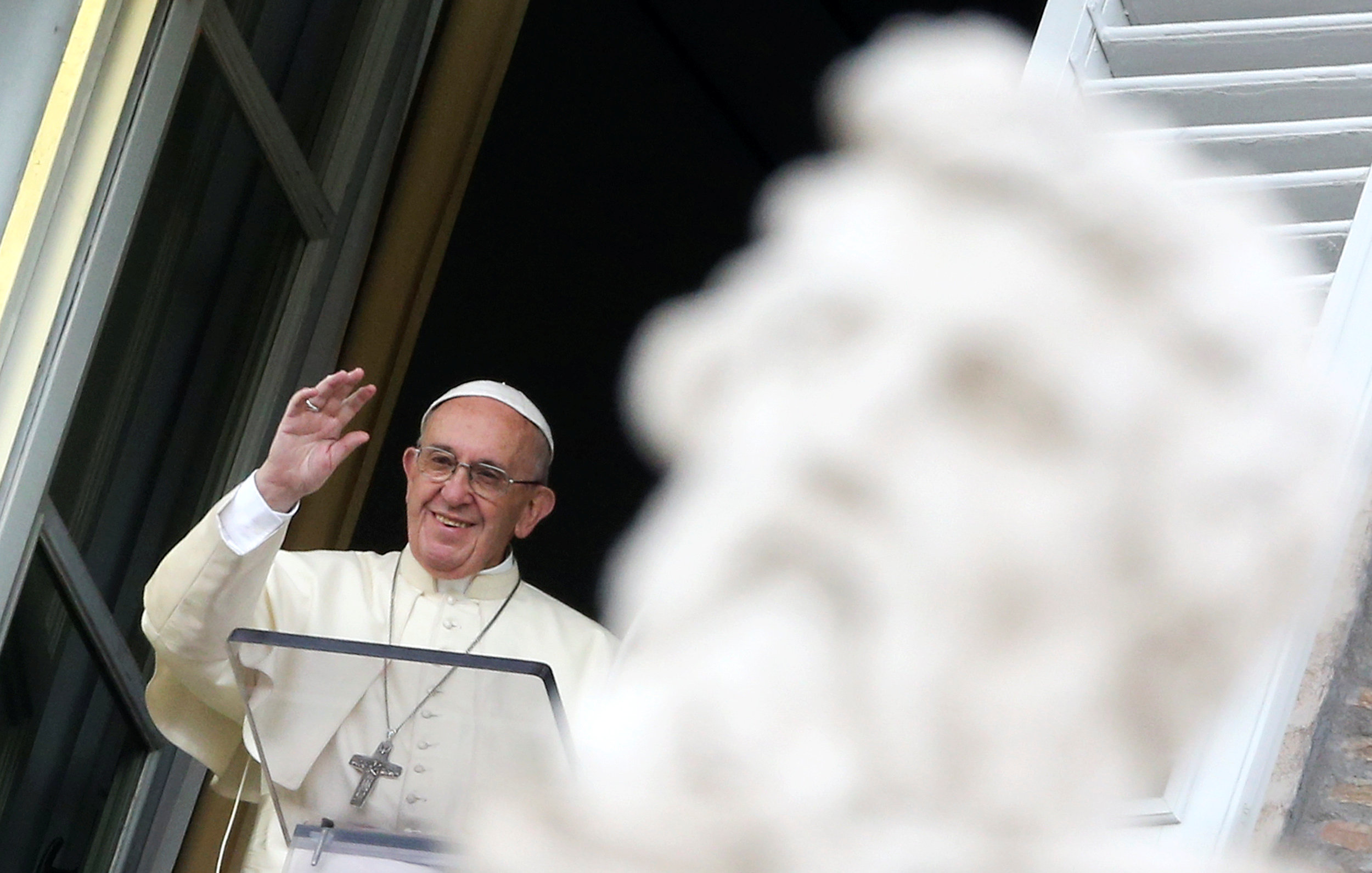 El Papa celebra la beatificación en Brasil de sacerdote de los Josefinos