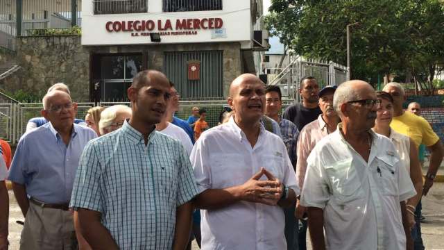 Foto: Omar Veracierto, coordinador del comando de campaña del candidato de la Unidad a la gobernación del estado Vargas, José Manuel Olivares / Prensa 