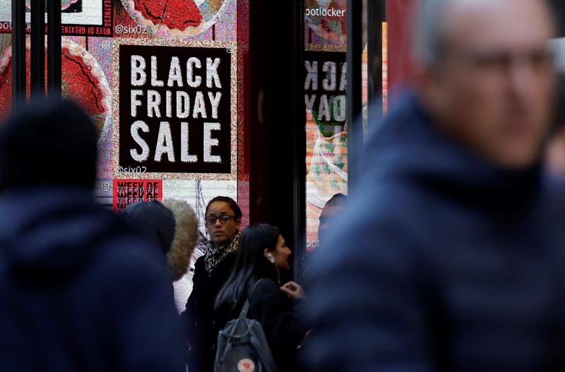 Falsa alarma obligó a evacuar centro comercial de Florida en pleno Black Friday