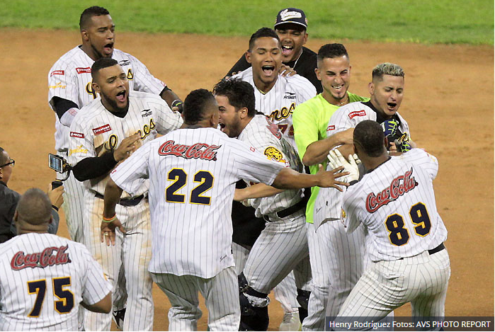 Leones dejan en el terreno al Magallanes y evitan barrida en serie particular