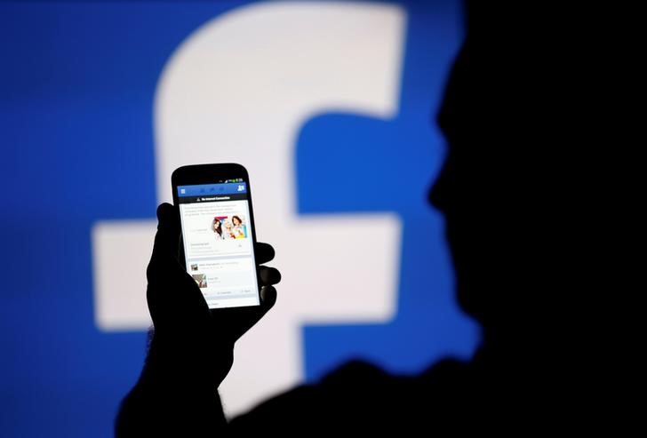 Facebook bloquea cuentas vinculadas a Irán para ejercer influencia política