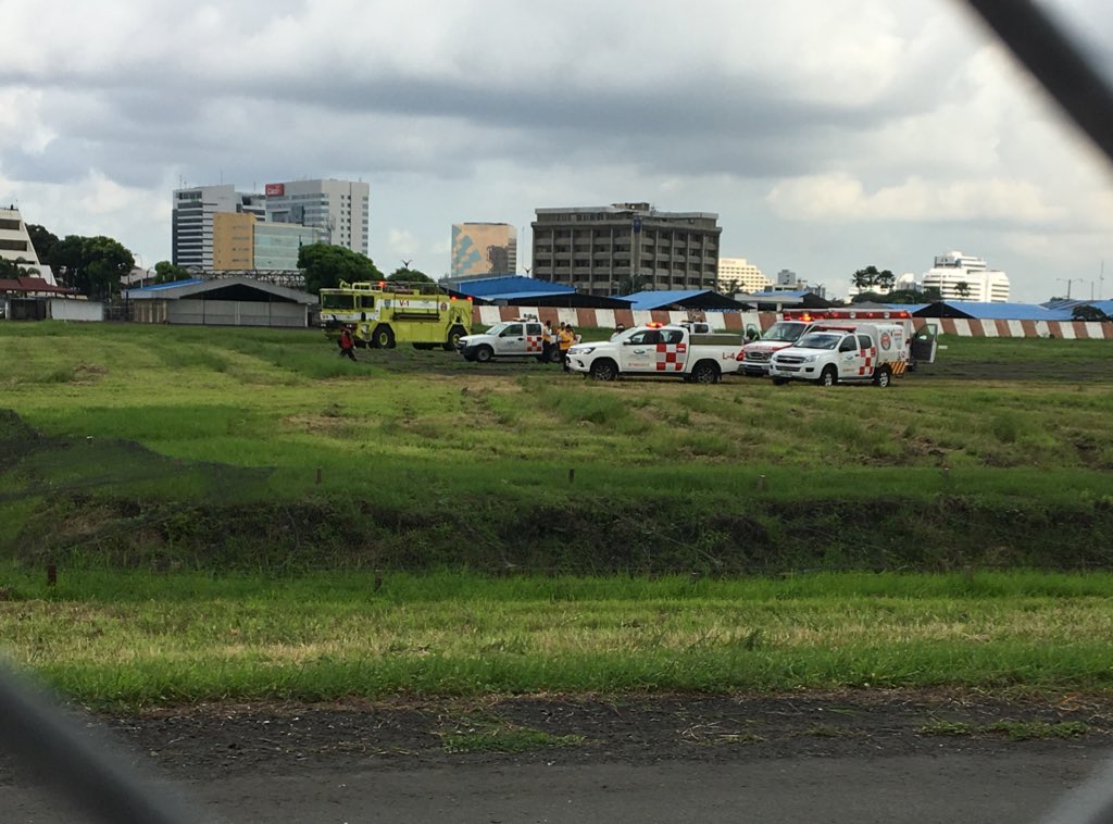 Dos personas mueren en Ecuador al caer desde el tren de aterrizaje de avión